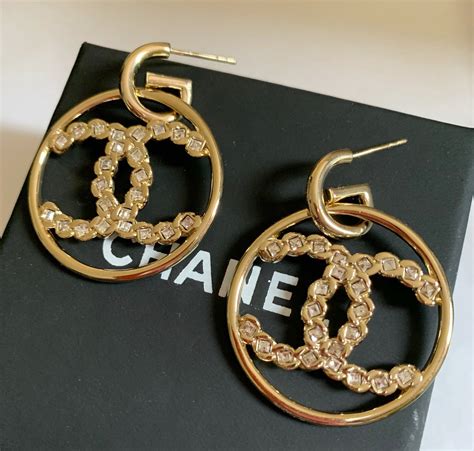 chanel cc earring princess cut